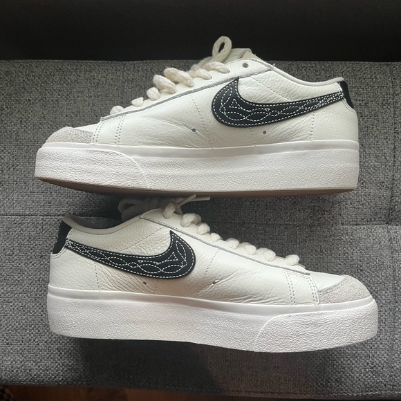 Nike Blazer Low Platform - Picture 7 of 8